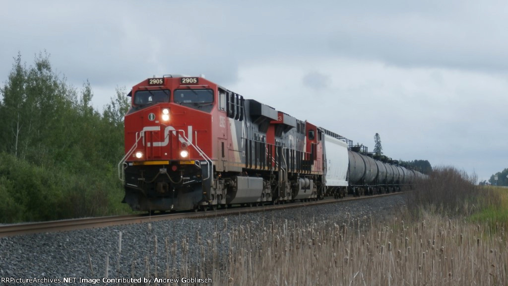 CN 2905 & 2923